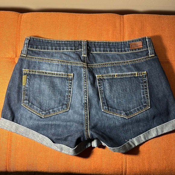 Paige denim shorts - Picture 2 of 3